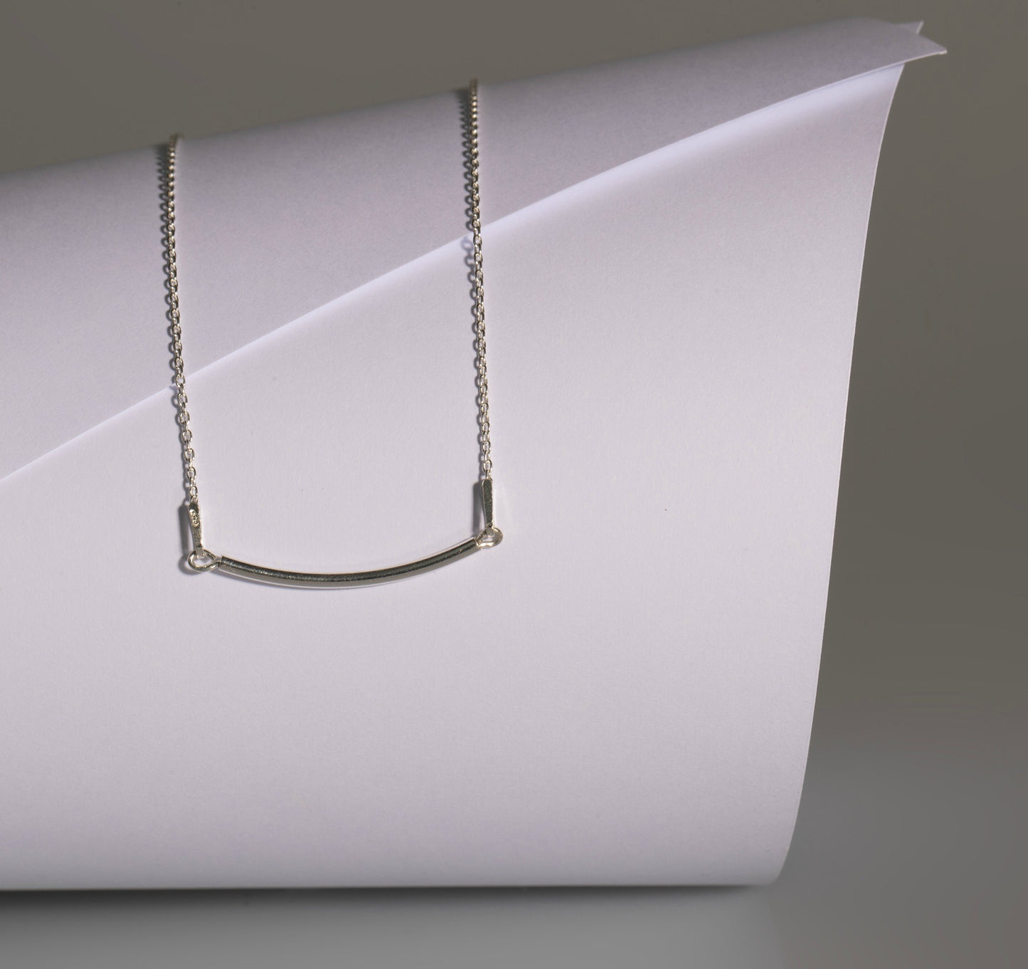 "MELODY OF SHAPE" KAKLO PAPUOŠALAS 0013