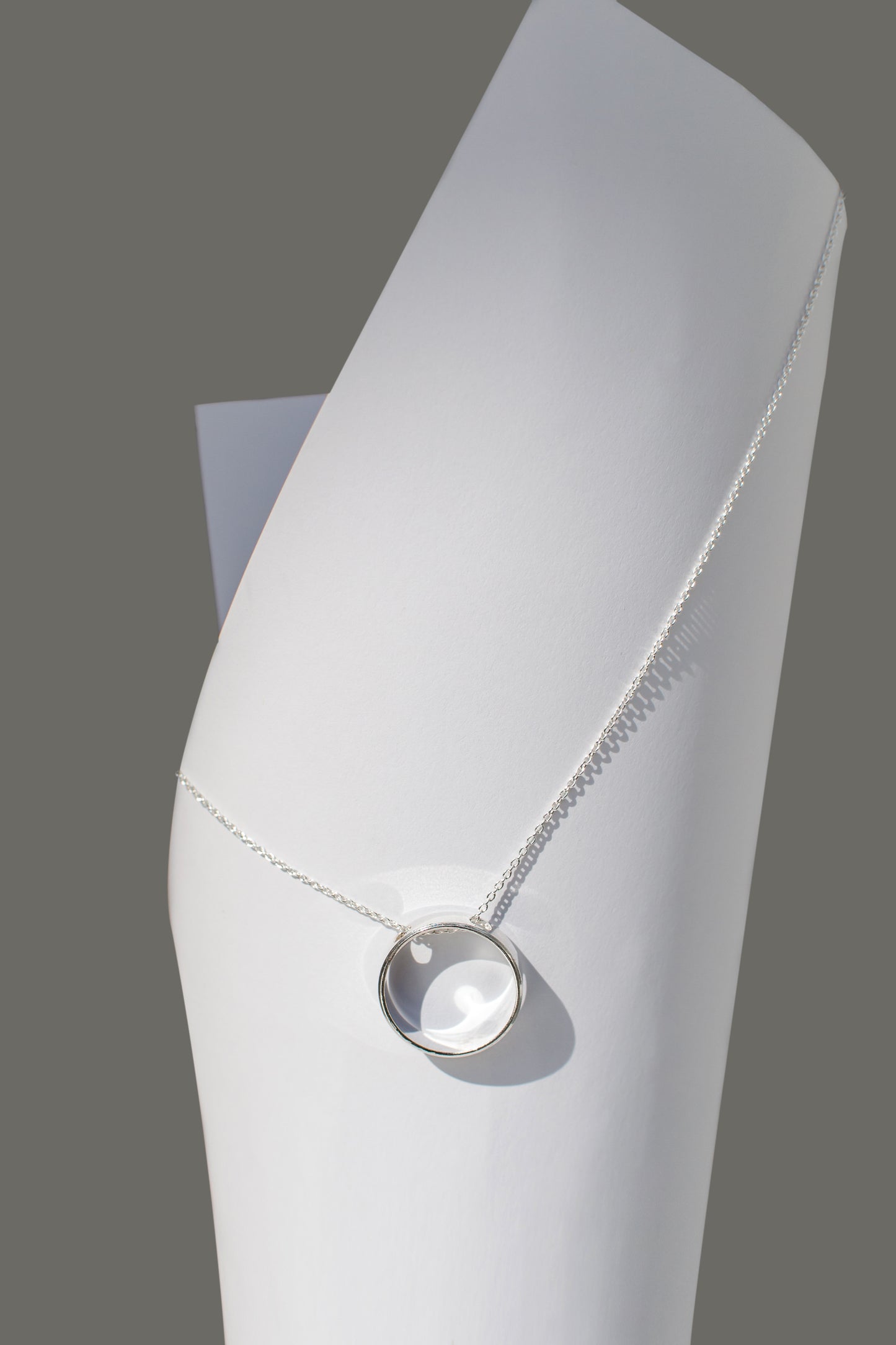 "MELODY OF SHAPE" KAKLO PAPUOŠALAS 0019